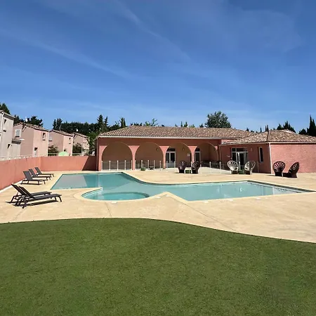 La Maison Rose, Climatisation & Piscine Feriehus *